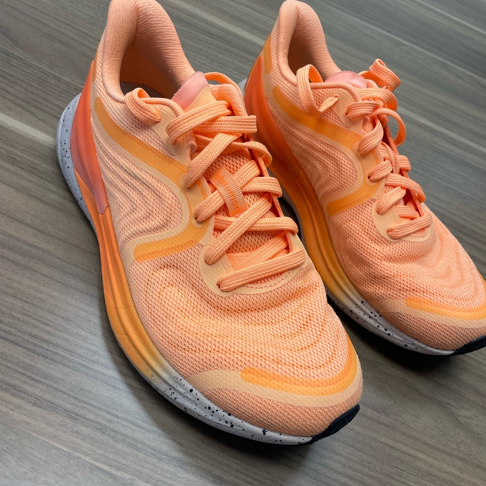 Lululemon BlissFeel Run2 Women's Peach Athletic Shoes - Picture 2 of 8